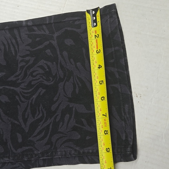 H&M X No Fear Loose Fit Twill Trousers No Fear Graphic Print 6 - Picture 13 of 16